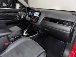 Mitsubishi Outlander 2.4 PHEV Diamond 4WD Automatic