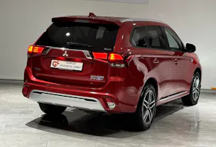 Mitsubishi Outlander 2.4 PHEV Diamond 4WD Automatic