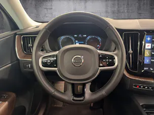 Volvo XC60 B4 Diesel Mild Hybrid AWD Inscription Geartronic