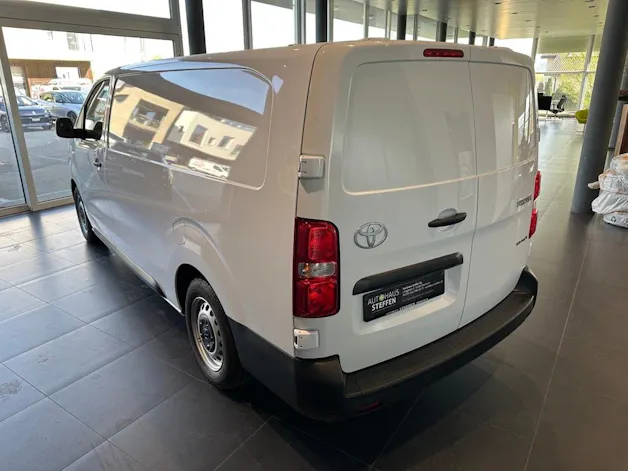 Toyota Proace EV 75kWh Long Active