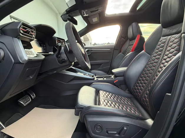 Audi RS3 Sportback 2.5 TSI quattro S-tronic