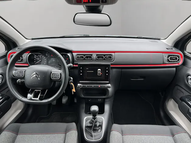 CITROEN C3 1.2 PureTech Shine / Totwinkelassistent / Rückfahrkamera / Frisch ab MFK & Service, Zahnriemen ersetzt, neue Bremsen