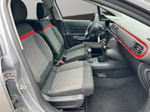 CITROEN C3 1.2 PureTech Shine / Totwinkelassistent / Rückfahrkamera / Frisch ab MFK & Service, Zahnriemen ersetzt, neue Bremsen