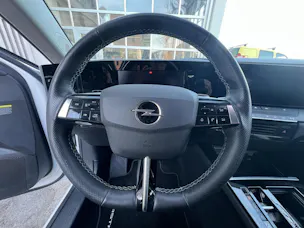 Opel Astra 1.2 T 130 Swiss