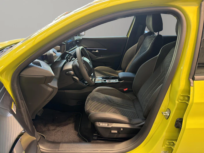 Fahrzeugbild PEUGEOT 208