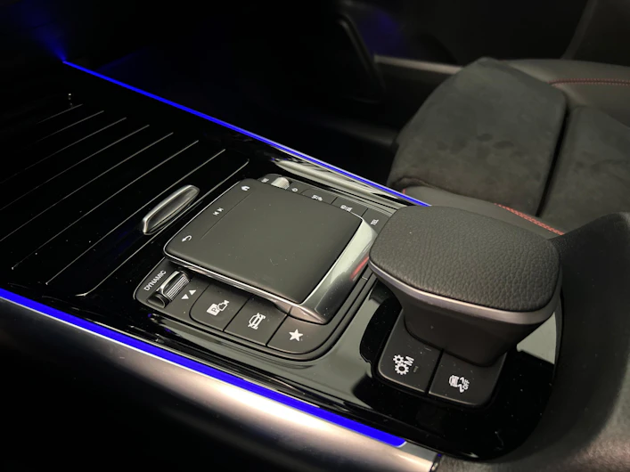 immagine del veicolo MERCEDES-BENZ GLA 35 AMG