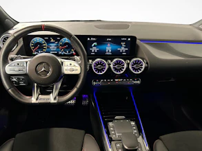 https://vehicle.imgix.net/4280021/baaa42ff-cbaf-4817-95e7-66c3ceaa3c73.jpg