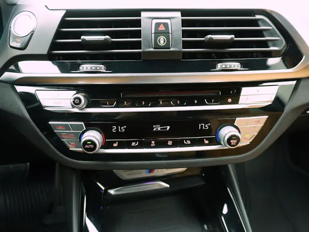 BMW X3 M40i