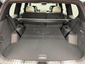 https://vehicle.imgix.net/4280028/232f04ca-e94c-4ce8-9c6c-2971f8eaa213.jpg