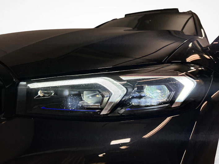 Fahrzeugbild BMW 3 SERIES