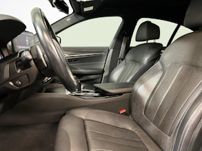 https://vehicle.imgix.net/4280033/73f51cc8-c66f-459e-a138-a6f66e81b652.jpg