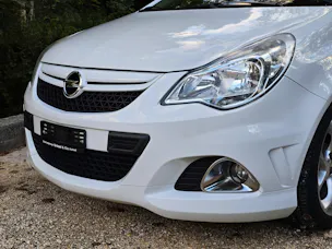 OPEL Corsa 1.6 T OPC
