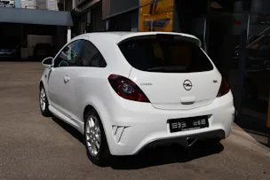 Opel Corsa 1.6 T OPC