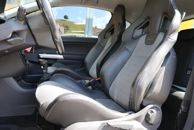 Opel Corsa 1.6 T OPC