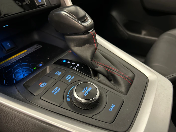 Fahrzeugbild TOYOTA RAV-4