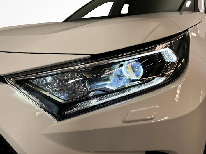 Fahrzeugbild TOYOTA RAV-4