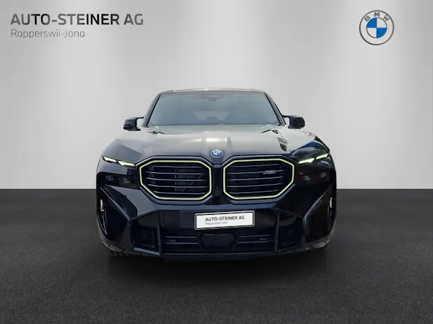 BMW XM 50e Plug-in Hybrid