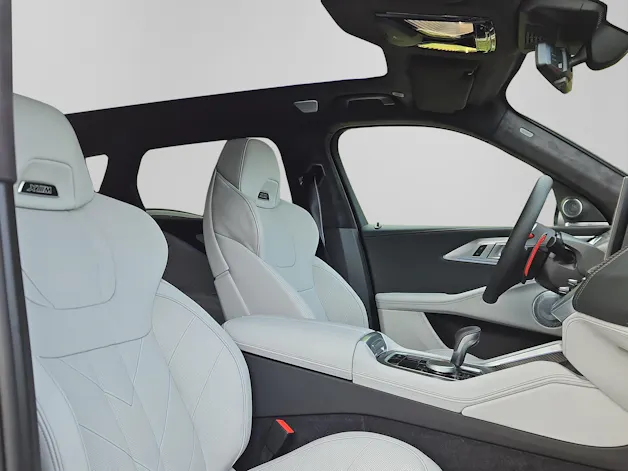BMW XM 50e Plug-in Hybrid