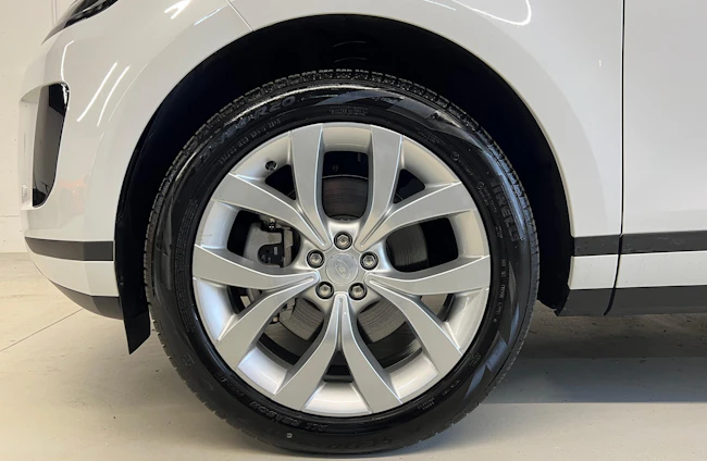 Vehicle image 10 Vehicle image 10