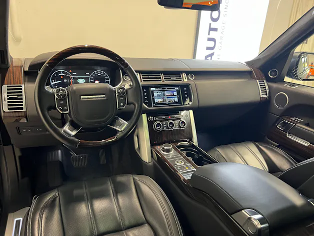 Land Rover Range Rover 4.4 SDV8 Autobiography