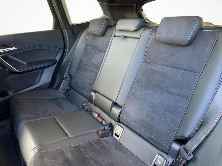 Fahrzeugbild BMW iX1