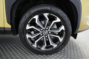 image du véhicule TOYOTA Yaris Cross 1.5 VVT-i HSD Trend AWD-i