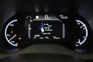 https://vehicle.imgix.net/4280162/571b4e60-04bf-4e22-948f-5926a23a156b.jpg