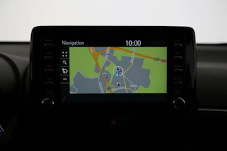 https://vehicle.imgix.net/4280162/bfbcf9cf-eed9-4d38-b1d4-f431757e5673.jpg