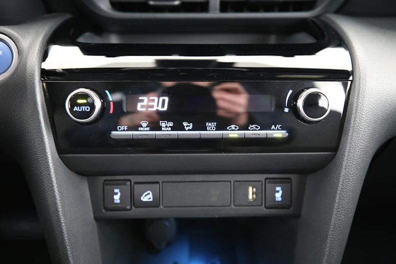immagine del veicolo TOYOTA YARIS CROSS