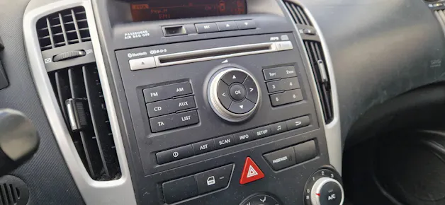 Kia Ceed 1.4 CVVT Seven