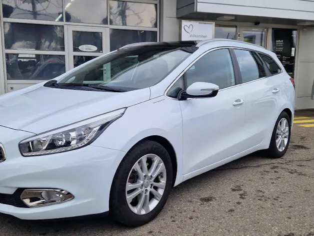Kia Ceed Sportswagon 1.6 GDi FIFA World Cup Edition