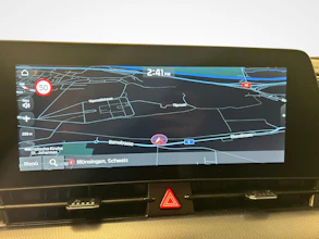 https://vehicle.imgix.net/4280183/51f8c6c5-b8c7-421a-bd68-c88a271a6f9e.jpg