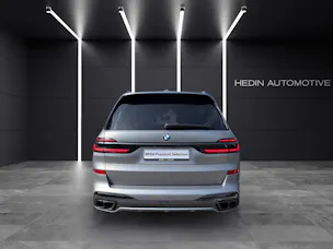 BMW X7 M60i