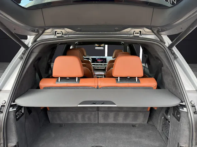 BMW X7 M60i