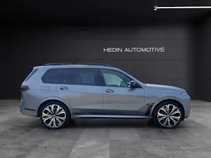 BMW X7 M60i