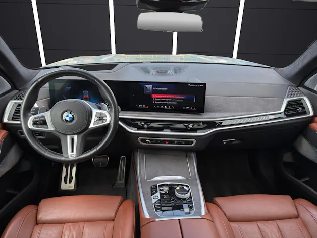 BMW X7 M60i