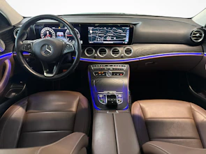 image du véhicule MERCEDES-BENZ E 220 d Avantgarde 4matic