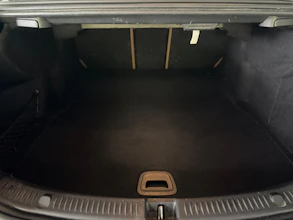 https://vehicle.imgix.net/4280254/d399794e-e32f-497a-88e7-afd3c282f5a7.jpg