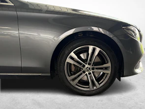 image du véhicule MERCEDES-BENZ E 220 d Avantgarde 4matic