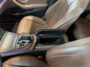 image du véhicule MERCEDES-BENZ E 220 d Avantgarde 4matic