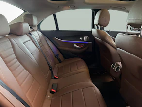 https://vehicle.imgix.net/4280254/f72f828a-49f3-46ed-9233-a16ecf356de6.jpg