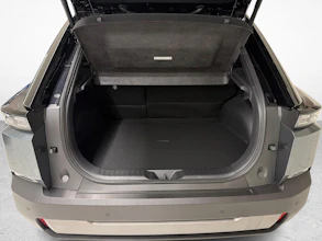 https://vehicle.imgix.net/4280274/4c501620-576e-401a-83bc-26602bd01c40.jpg