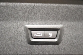 https://vehicle.imgix.net/4280283/7a70088a-7fdf-4b3e-897b-f9f9b4566633.JPG