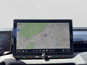 https://vehicle.imgix.net/4280377/2da1db39-4f41-426d-91f6-d7bc5457e07d.jpg