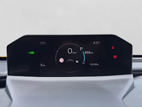 https://vehicle.imgix.net/4280388/0fc572ab-a37a-4308-8d90-7b33f6915627.jpg