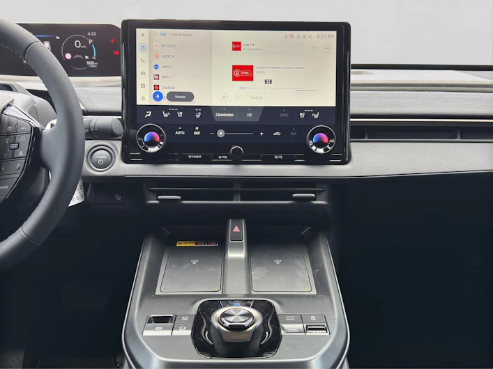 Fahrzeugbild TOYOTA BZ4X