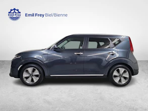https://vehicle.imgix.net/4280389/64a6d3bf-ef96-4629-a104-9b9495fd4cd1.jpg