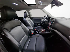 https://vehicle.imgix.net/4280389/7b8d968c-1bf1-49dc-86f4-20b58b21121b.jpg