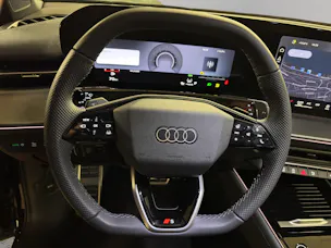 Audi Q3 SUV 1.5 TFSI S-Tronic