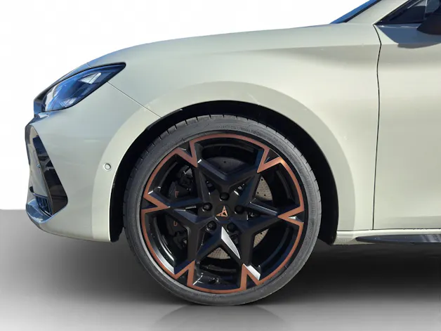 Cupra Leon ST 2.0 TSI 333 Prime Edition VZ 4Drive DSG